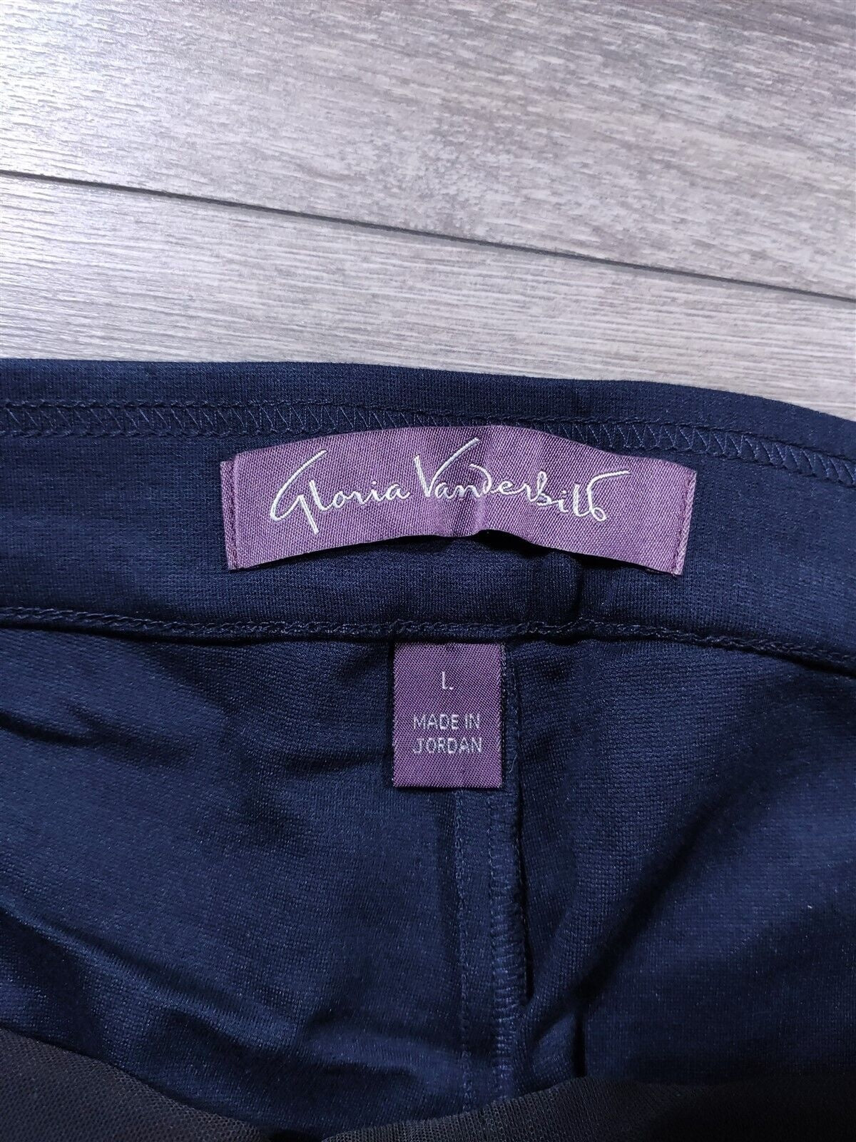 Gloria Vanderbilt Women's Cropped Ponte Pants (1760056)