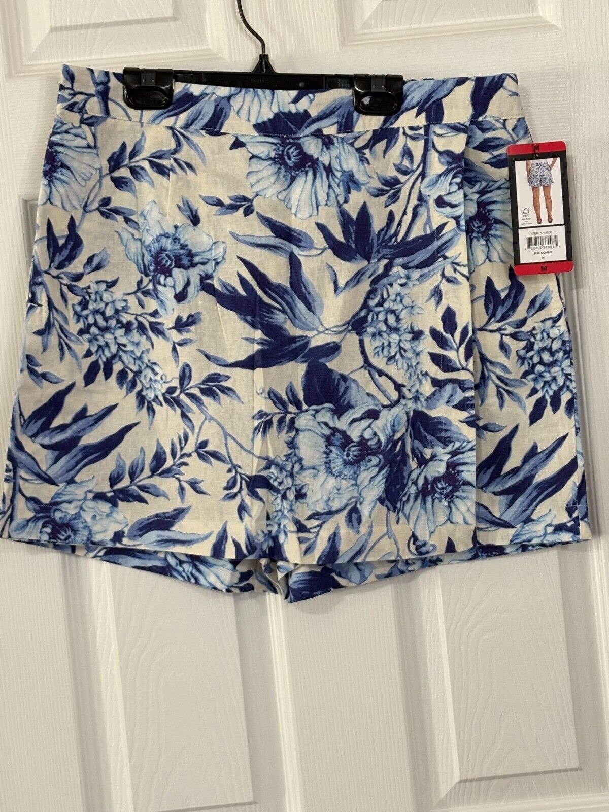 Ellen Tracy women’s green floral print Linen Blend SKORT 1746253