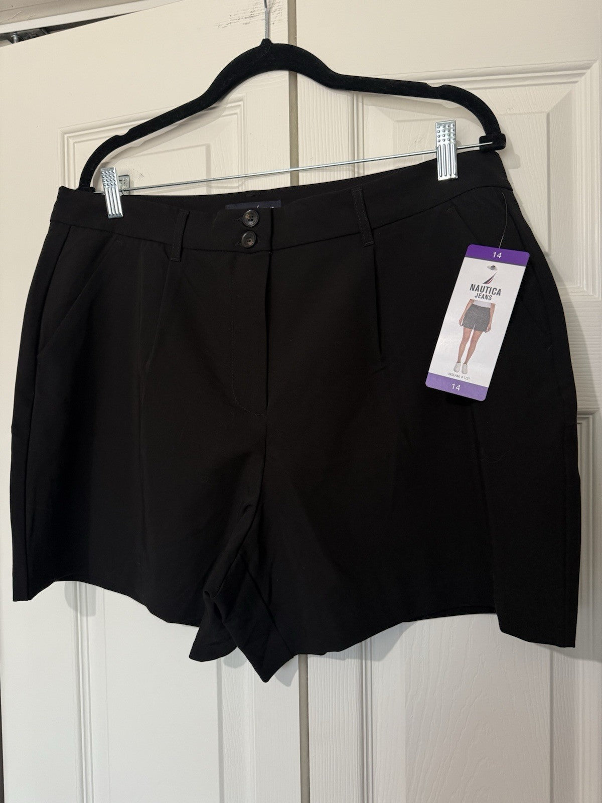 Nautica Women's Pleated Shorts