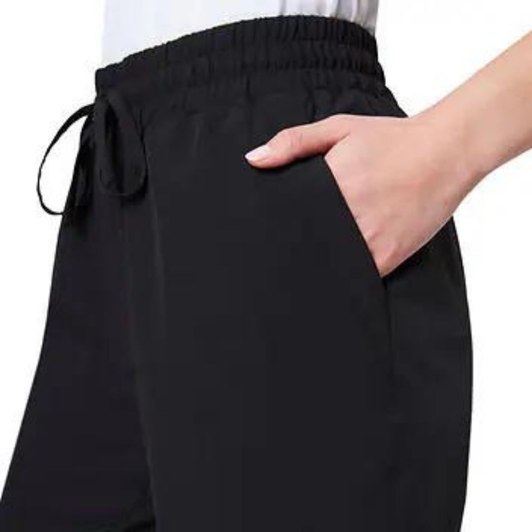 Mondetta Ladies' Lightweight Elasticated Waistband Active Walking Short 1668765