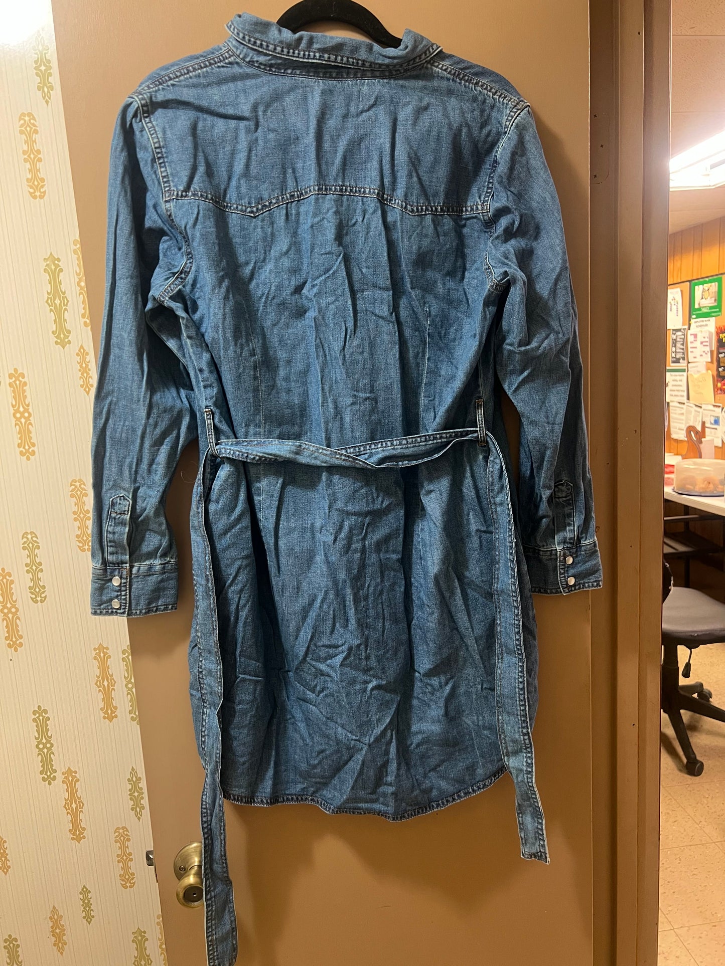 WRANGLER JEAN LS DRESS W/ TIE FRONT MEDIUM