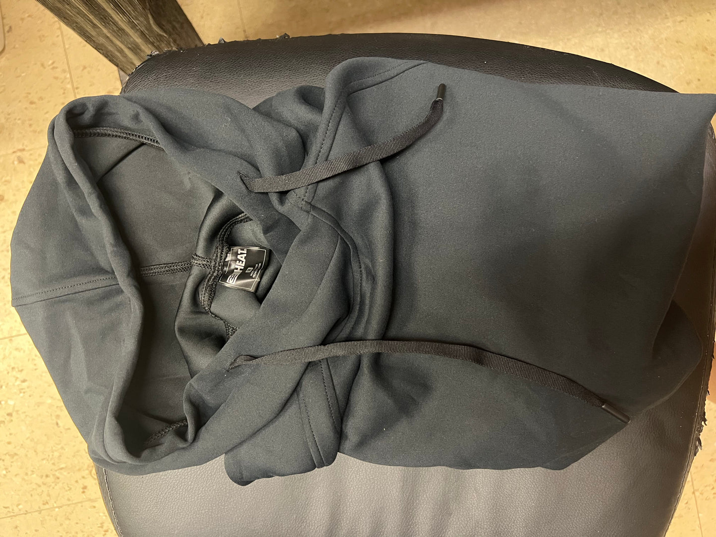 32 Degrees Drawstring Hoodie Black M - NEW W/OUT TAGS