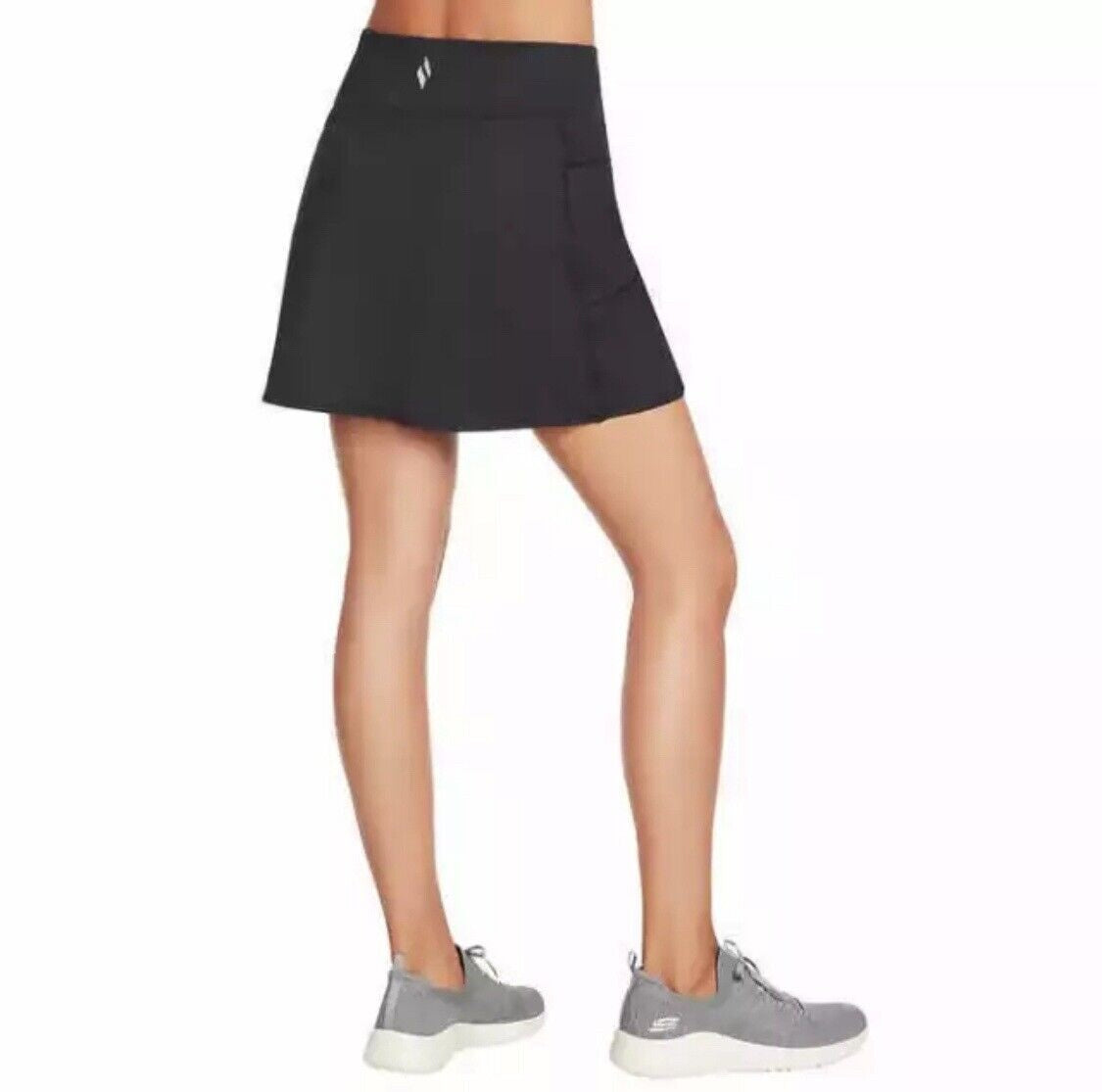 NEW Skechers Go Walk Women's Skort with Shorts & 2 Sides Pockets (1685731)