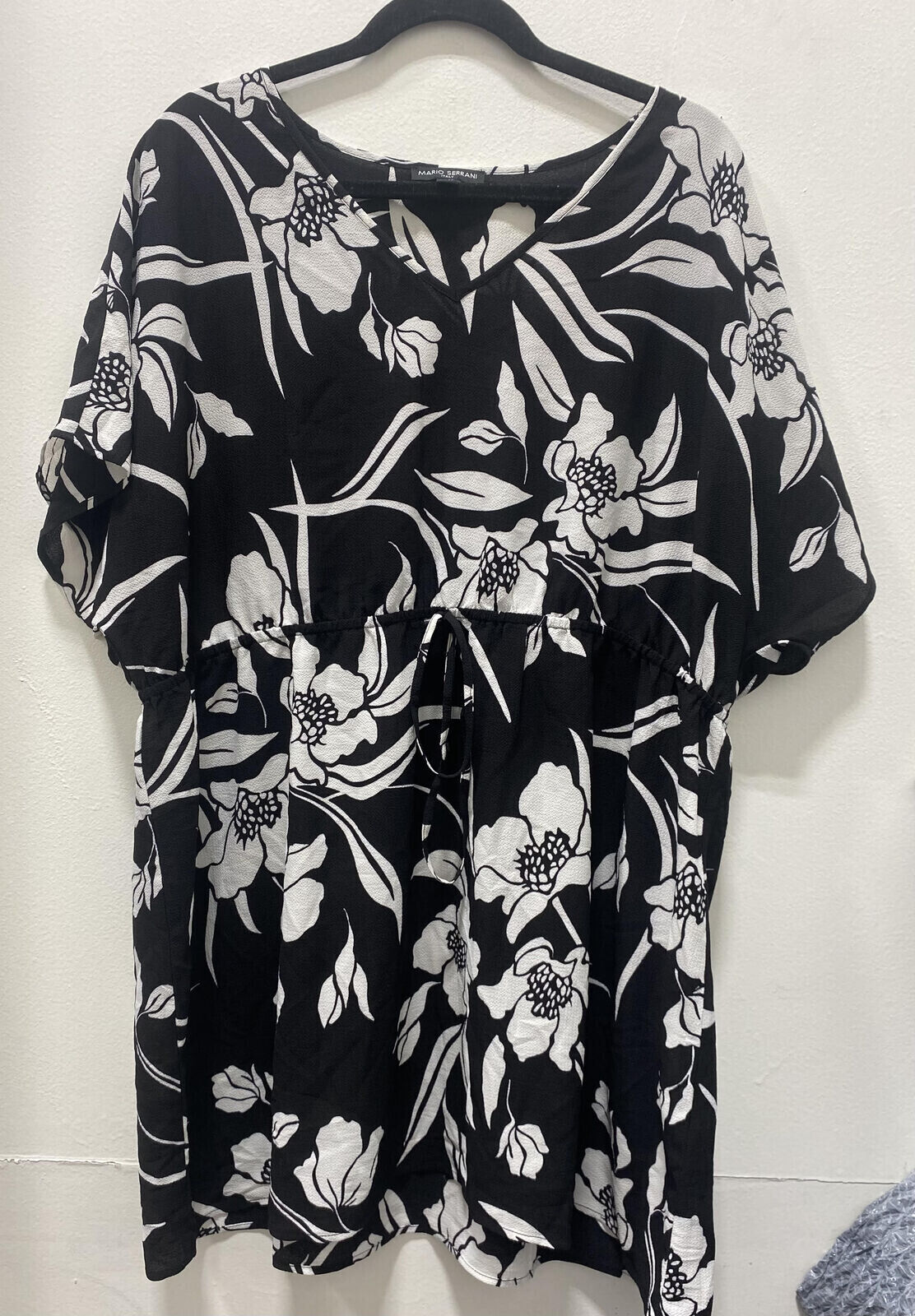 Mario Serrani Ladies Floral Printed Swim Cover Up Dress Small Size Black White 1795902