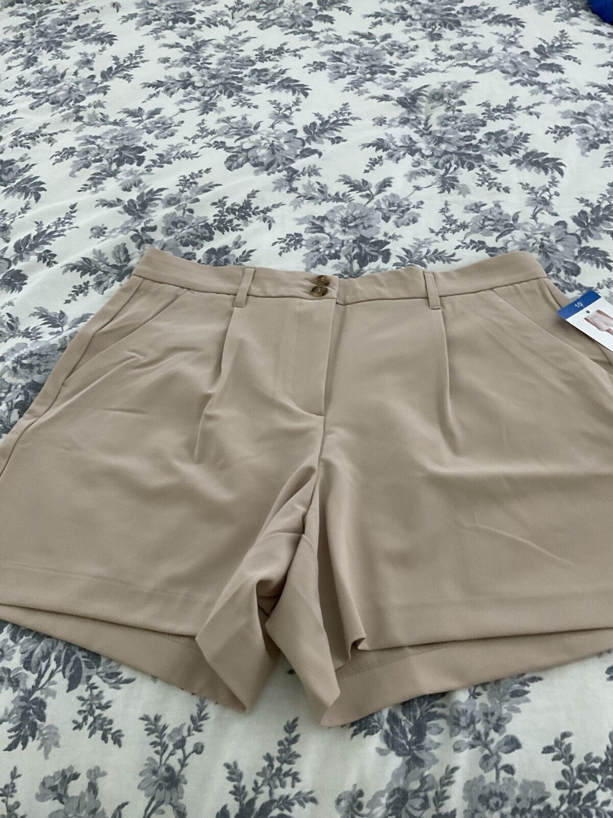Nautica Women's Pleated Shorts