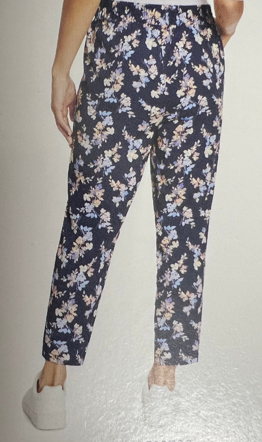 Jessica Simpson Ladies Printed Pull-on Pant 1583709 (Navy Flowers Medium)