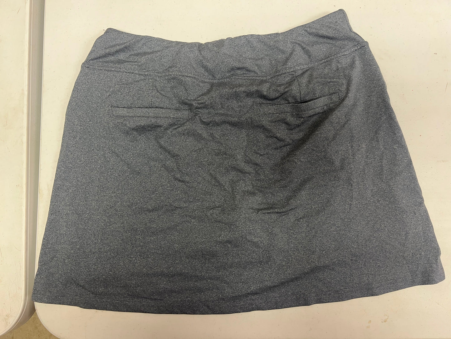 ADIDAS ACTIVE SKORT LARGE GRAY