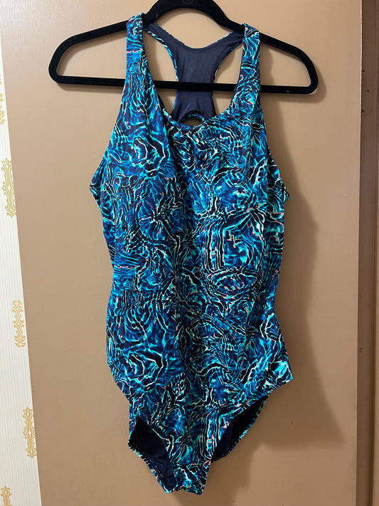 TYR Women's One Piece Swimsuit - NEW W/OUT TAGS