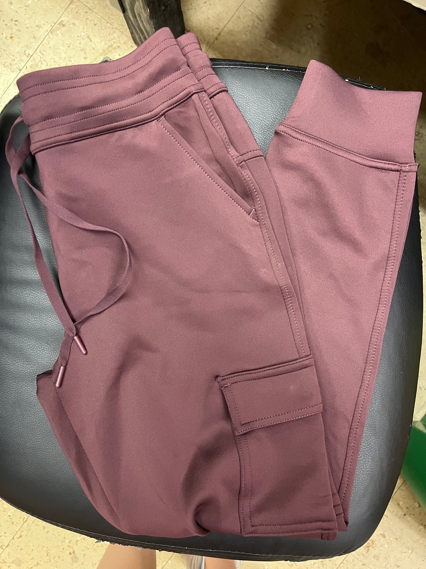 32 Degrees Heat Women Tech Joggers with Cargo Pockets - NEW W/OUT TAGS