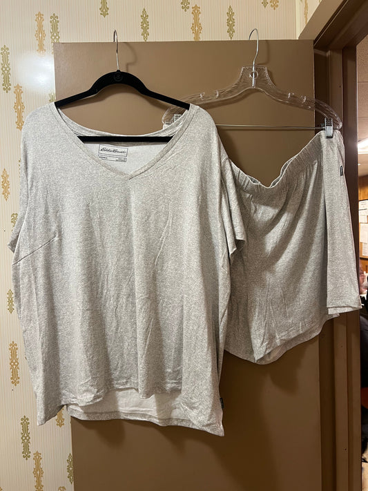 Eddie Bauer Light Gray V-Neck Short Sleeve Stretch Shorty Pajama Set Size XXL - NEW W/OUT TAGS