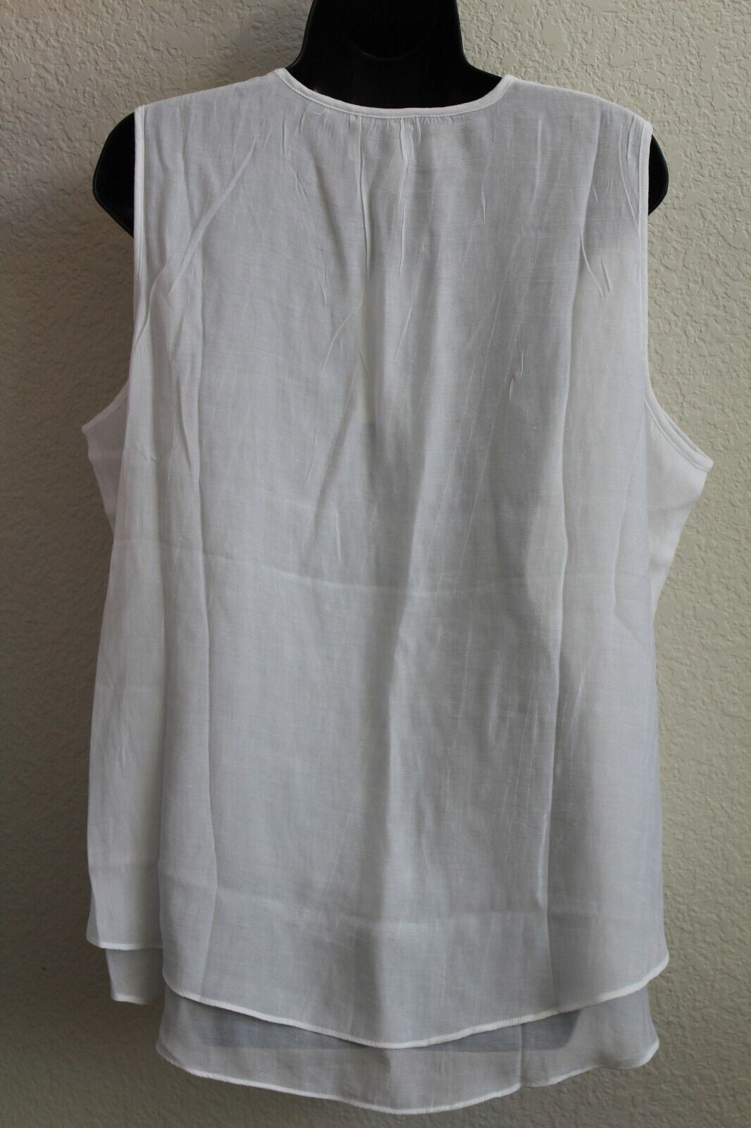 Cristina B Ladies' Sleeveless Blouse (1772603)