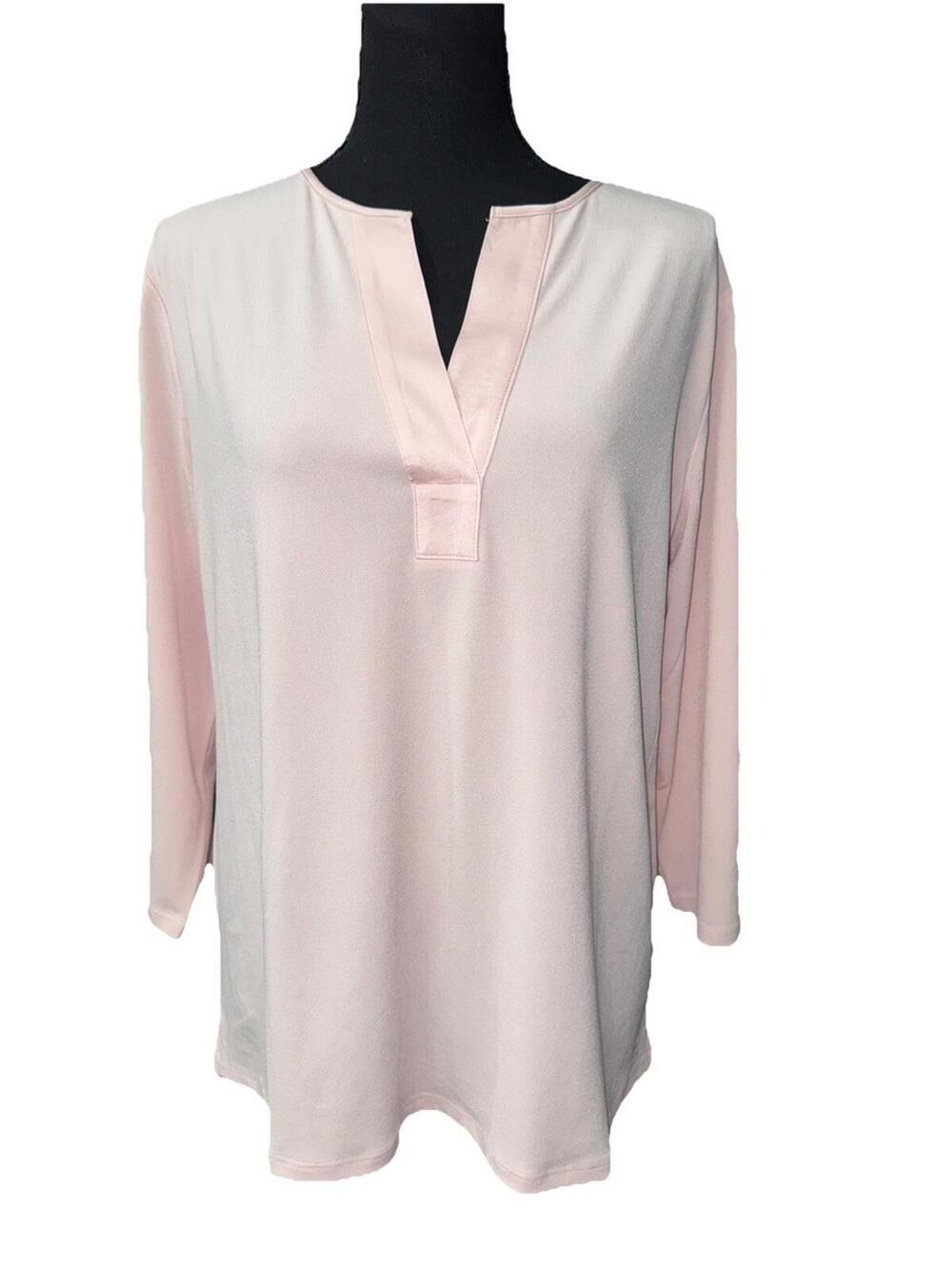 Banana Republic Women’s Pink 3/4 Sleeve V-Neck Blouse Small - NEW W/OUT TAGS
