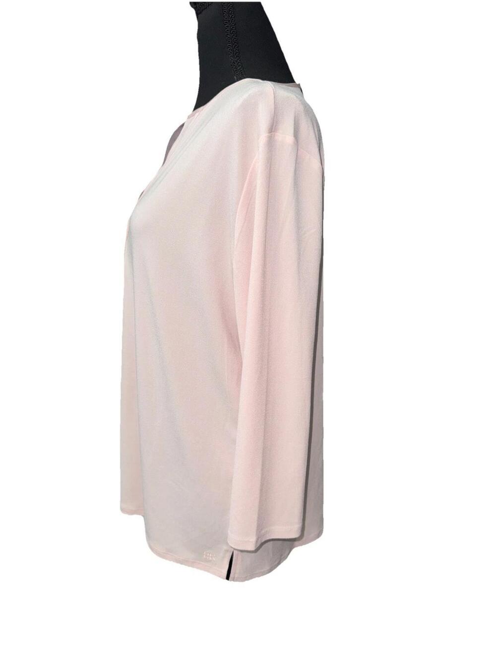 Banana Republic Women’s Pink 3/4 Sleeve V-Neck Blouse Small - NEW W/OUT TAGS